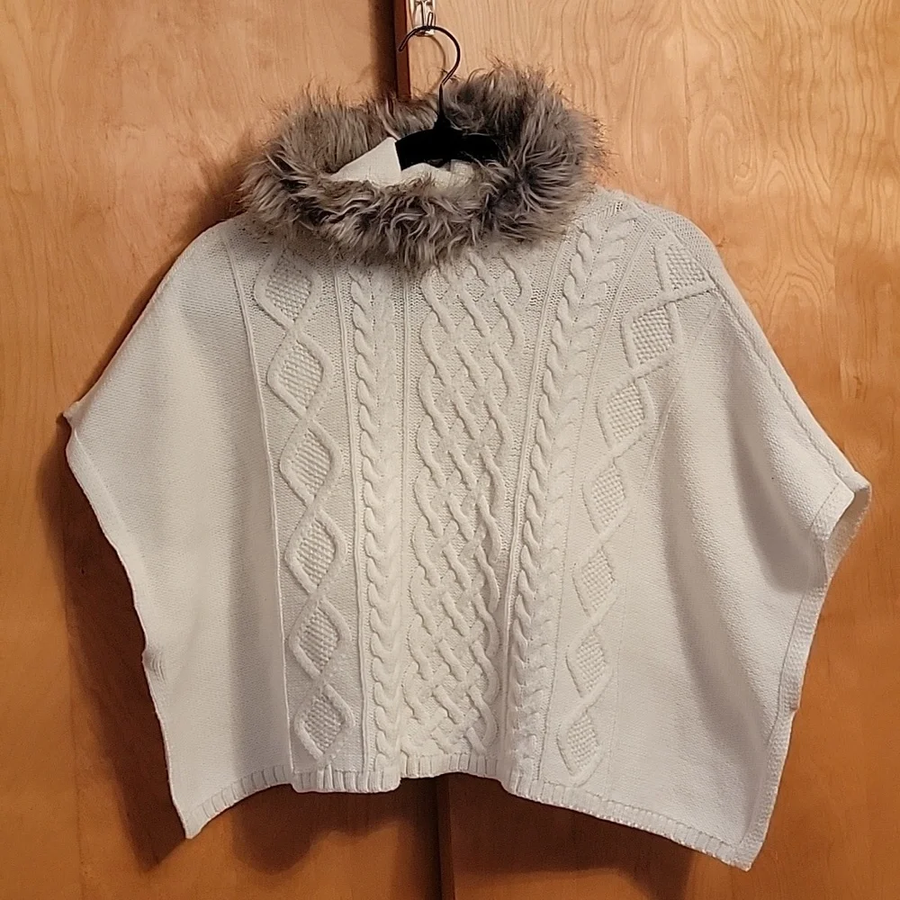 Gap Kids Ivory Sweater Poncho Fur Trimmed Hoodie